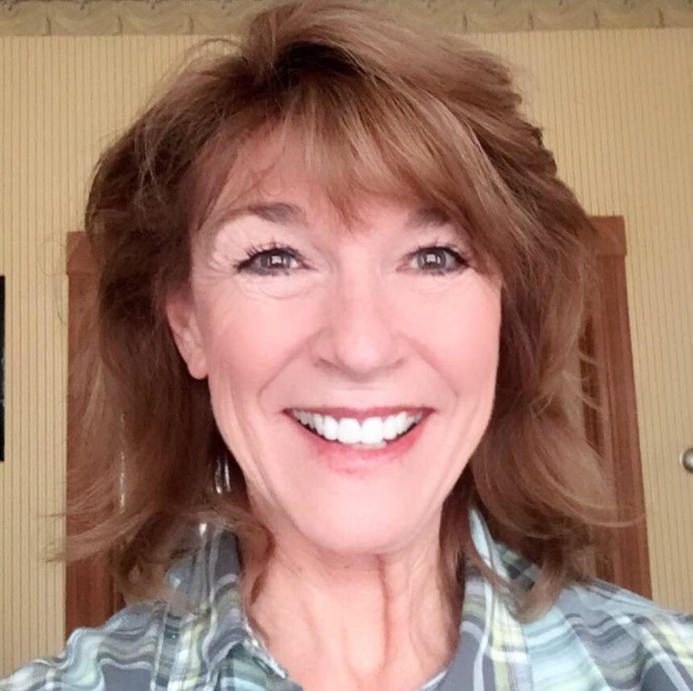 Meet your Posher, Beverly
